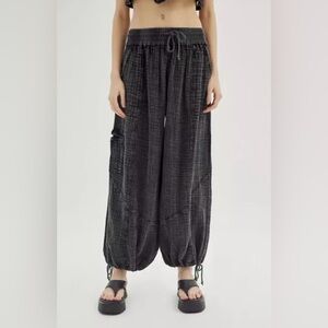 UO Urban Outfitter Out From Under Jogger Pant. Black. Size M